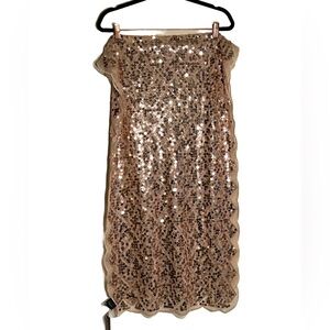 Cejon women wrap in rose gold sequins, scalloped edges Size O/S